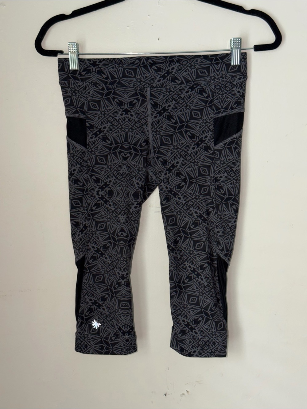 Athleta Black & Gray Crop Leggings